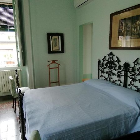 Villa Manasse Aci Castello Exteriör bild